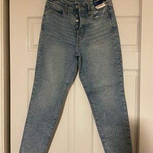 Old Navy High-Rise O.G. Straight Jeans in Light Blue button fly
